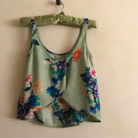 HOST PICK Watercolor Print Summer Top - Picture 1 of 4